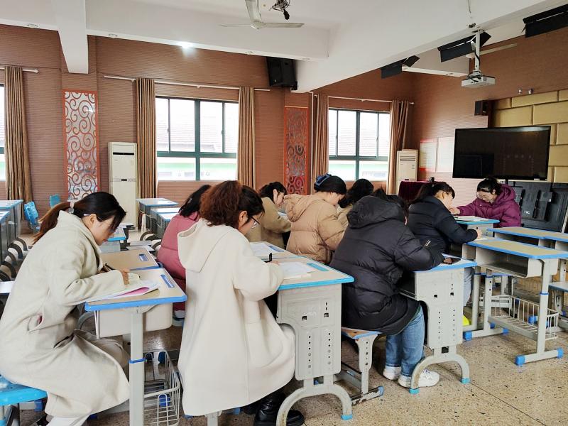 教研照片2.jpg