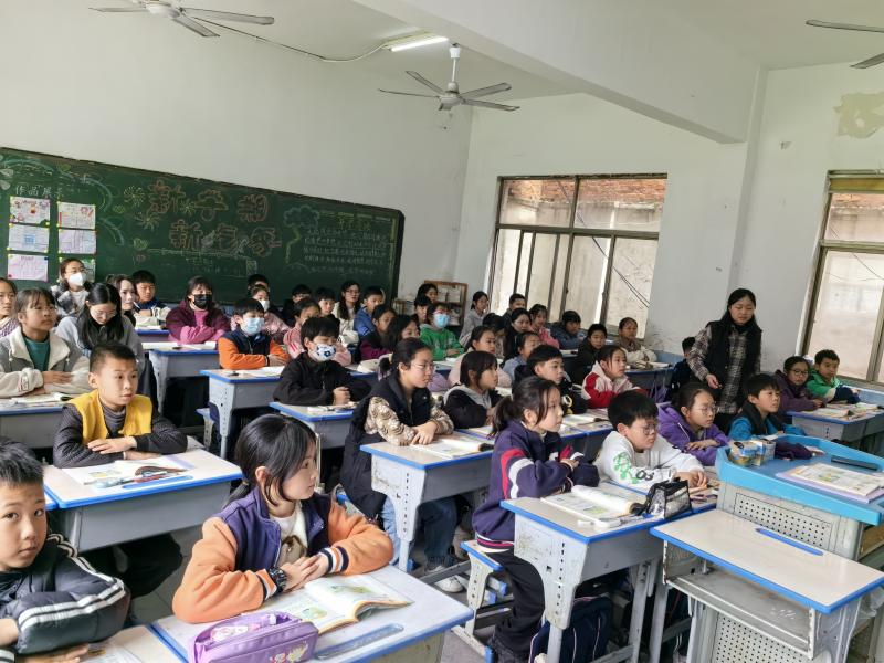 上课照片4.jpg
