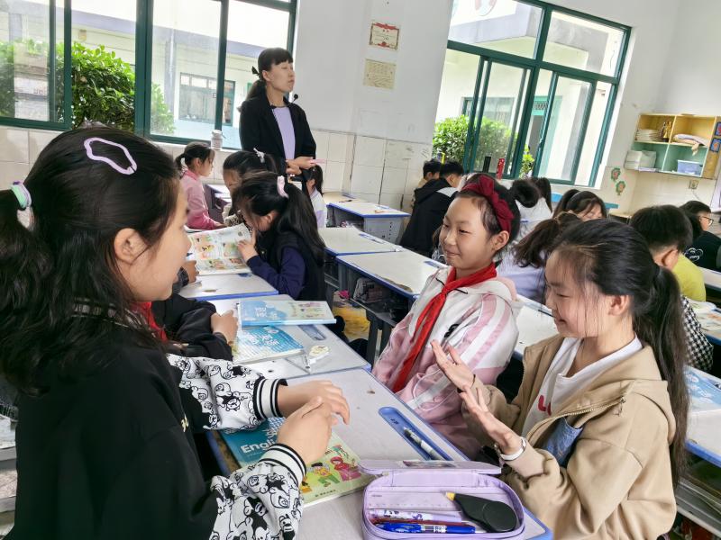 上课照片3.jpg