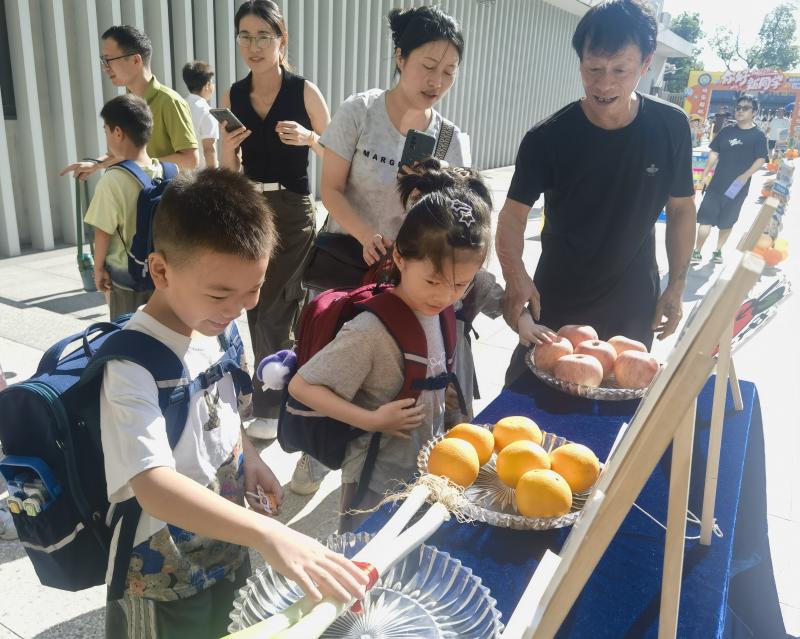 3.平安、智慧、开心.jpg